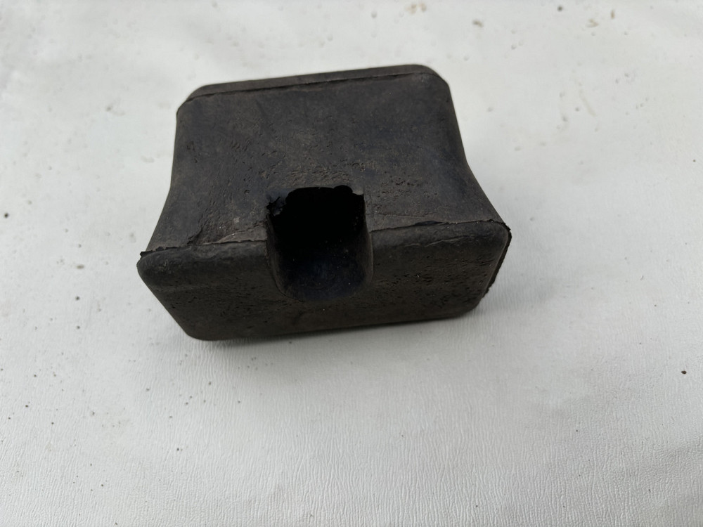 Буфер передньої ресори МАЗ-500. 500-2902624. Харків - фото 1