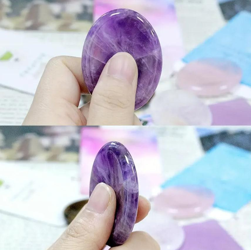 Аметист камень антистресс, Натуральный овальный аметист для медитации, для релаксации Киев - изображение 1