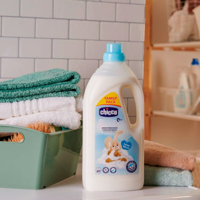 Кондиціонер для білизни Chicco Sensitive Sweet Talcum пом'якшувач тканин 1.5 л (8058664122455) Вінниця - фото 2