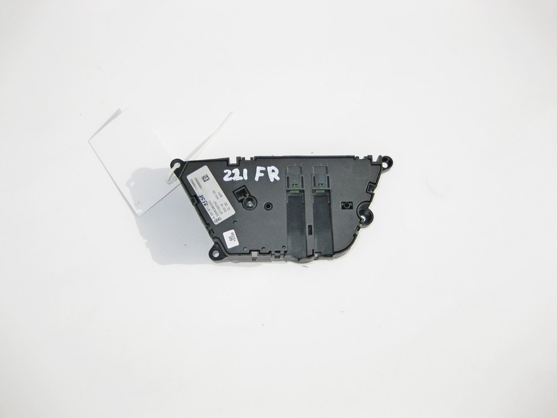 Mercedes-Benz  A2218709358 7J22 Блок кнопок керування переднім правим сидінням S-Class W221 CL C216 Одеса - фото 2