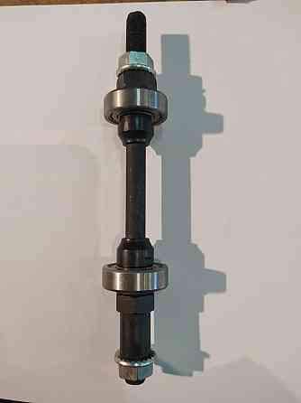 Вісь колеса заднього велосипедна (на пром підшипниках 902R) Мукачево