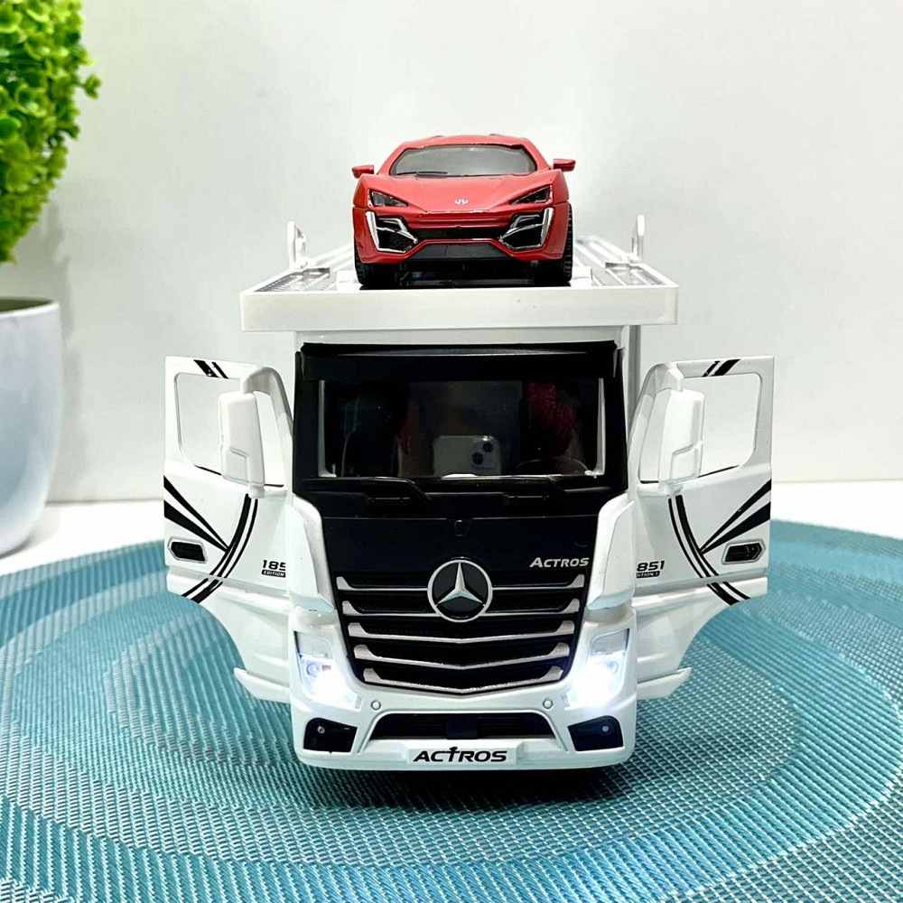 Трейлер з машинками світлові та звукові ефекти масштаб 1:24 Білий (53522-46) Чернигов - изображение 6