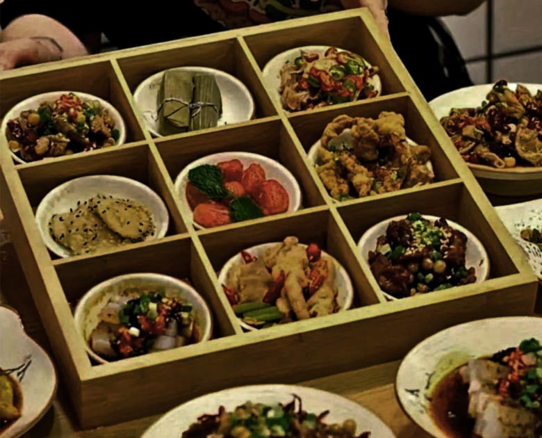 Менажница деревянная 