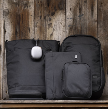 Чохол Case Logic Invigo Eco Accessory Case Large INVIAC-103 Black (6949039) Киев