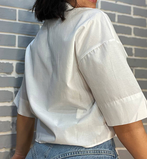 Сорочка жіноча Mix Ray 3656 коротка широка з накладеними кишенями на гудзиках біла, білий, M Київ - фото 12