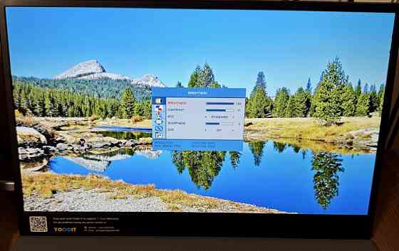 Портативный монитор 15.6