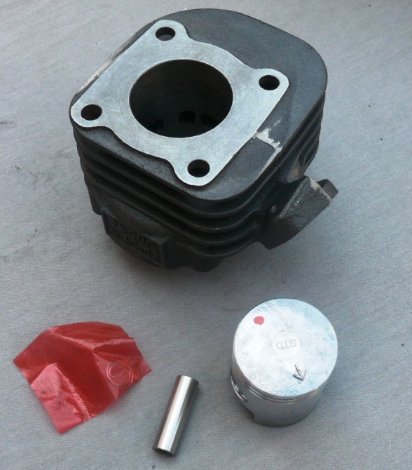 Цилиндр в сборе скутера Стелс 80 Мукачево - изображение 1