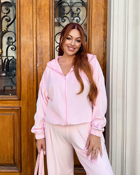 Женский стильный комфортный костюм двойка велюр спорт Premium Розовый Одесса - изображение 5