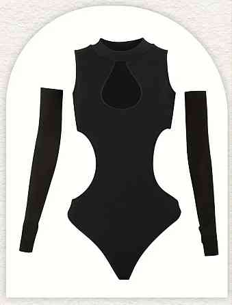 Женское боди с длинными рукавами и фигурными вырезами М черный Киев