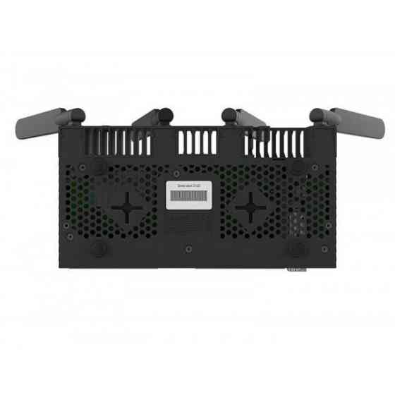 Маршрутизатор Mikrotik RB4011iGS+5HacQ2HnD-IN+L5-10xGigabit port router with a Quad-core 1.4Ghz C Киев