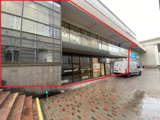 Продам ТЦ "Вокзальний" 1100 м2. 2 поверхи. 2020 введений в експлуатацію. В оренді Дніпро