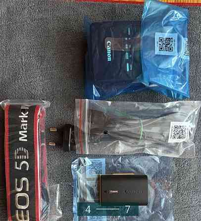 Фотоапарат Canon 5D Mark 4 IV. Київ