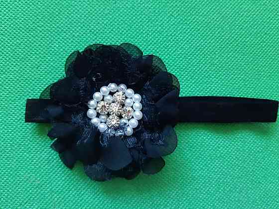 Детская повязка с жемчугом черная - размер цветка 8см, размер универсальный (на резинке) Киев