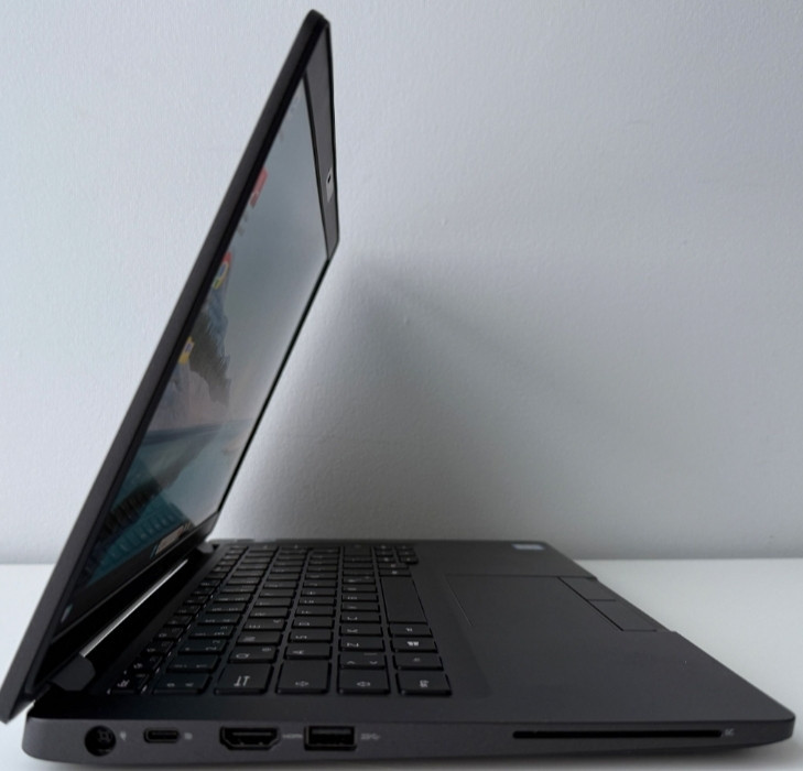 Ноутбук DEll Latitude 5300 : Intel Core i5 - 8265U , 8Gb. DDR4 , 128Gb. SSD. Харьков - изображение 3