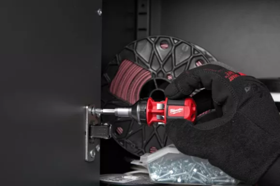Профессиональная отвертка с трещоткой короткая универсальная MILWAUKEE 8 в 1 (4932471868) Киев