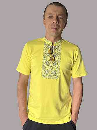 Футболка вышиванка ярко желтая с голубовато-желтым орнаментом Киев