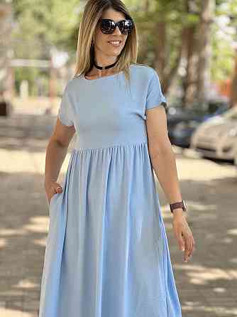 Летнее платье миди свободного кроя 