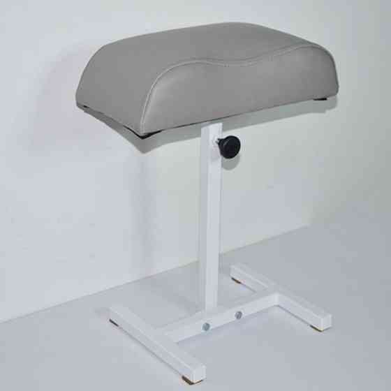 Подставка педикюрная на белой ножке Киев