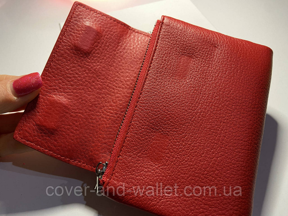 Компактный женский кожаный кошелек красного цвета на магнитах H Verde Киев - изображение 5