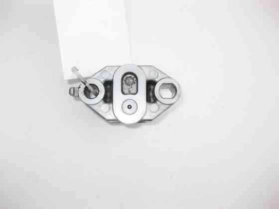 Mercedes-Benz  A2710520640 Кронштейн натягувача ланцюга для двигуна M271 R4 1.8K Одесса