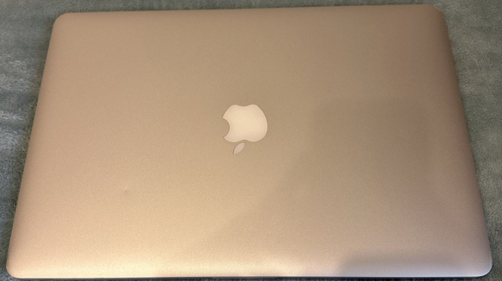 Ноутбук: MacBook Pro 15 