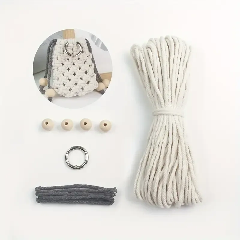 Набор макраме для ручного вязания чехла для наушников и аксессуаров 8х7 см цвет белый для рукоделия и Каменец-Подольский - изображение 2