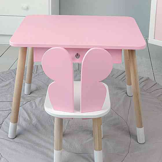 Детский столик и стульчик розовый. Столик с ящиком для карандашей и разукрашек Киев