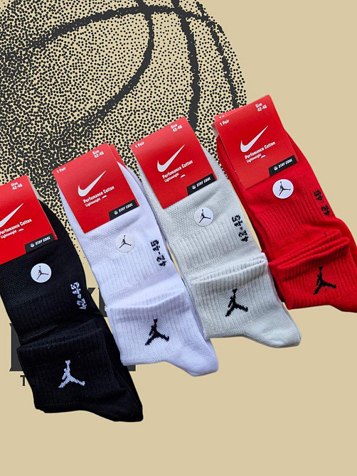Комплект чоловічих бавовняних шкарпеток середньої висоти (4 штуки) розмір 42-46 Nike Jordan 4 Київ - фото 1