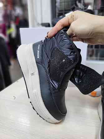 Детские  зимние черные дутики унисекс 34,35,37 Николаев