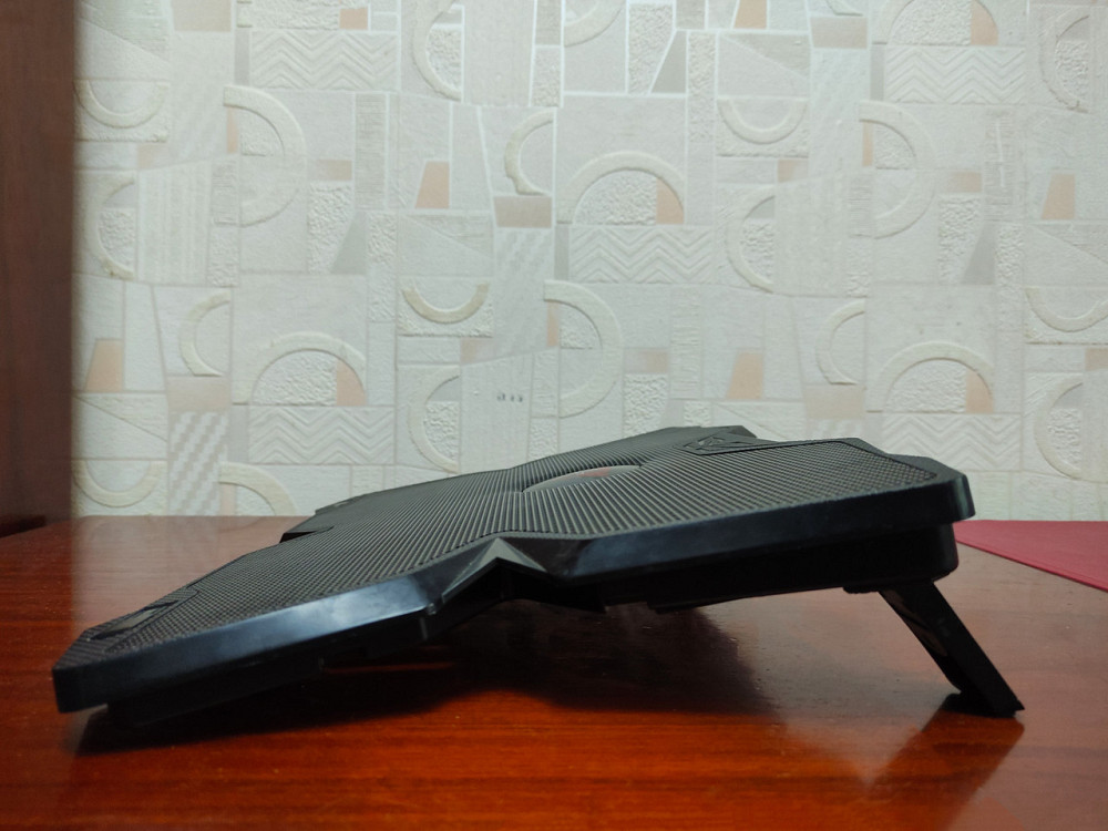 Геймерська підставка для ноутбука охолоджувальна підставка trust GXT 278 Харків - фото 3