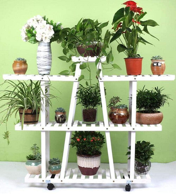 Підставка для квітів "Мезье" на колесах зефір Миколаїв - фото 1