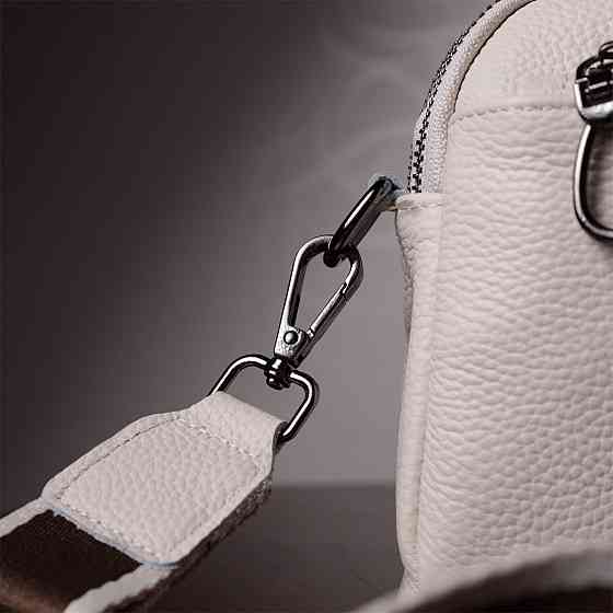 Жіноча прямокутна сумка з кишенями з натуральної шкіри Біла (Vintage) Київ