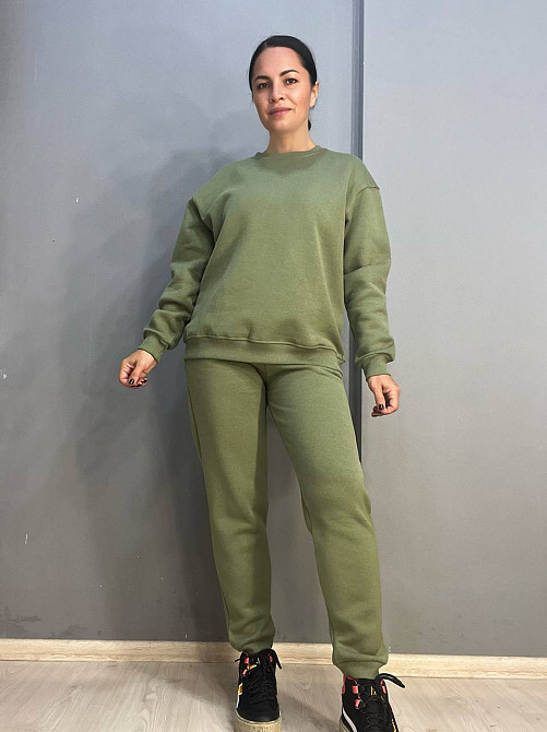 Костюм женский Pepper mint 24-13-14 простой брюки джогеры на резинке и свитшот оверсайз утепленный флис хаки, хаки, S Киев - изображение 1