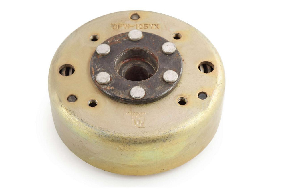 Магніт генератора (ротор) скутер 4 Т Китай 125/150 (внутрішній діаметр 85 мм) Мукачево - фото 1