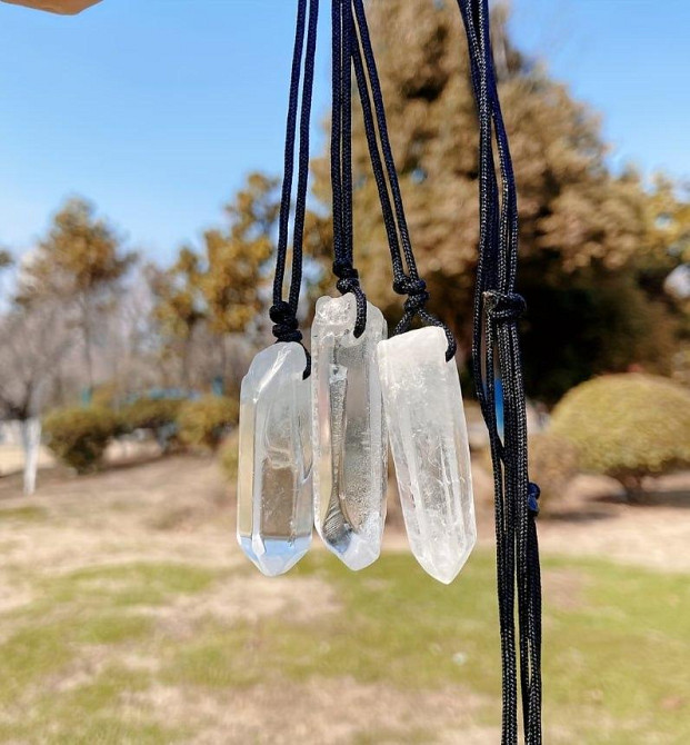 Підвіска з натурального гірського кришталю на регульованому шнурку Київ - фото 3