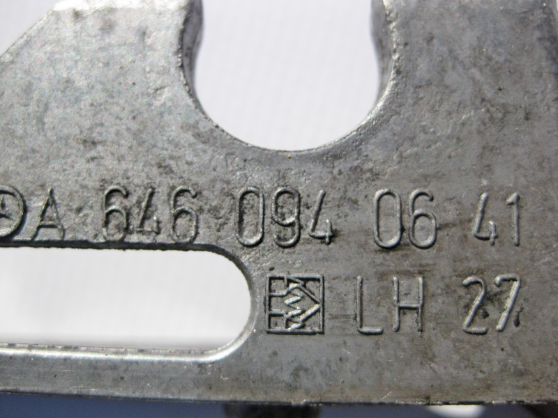 Mercedes-Benz  A6460940641 Передній кронштейн корпусу повітряного фільтра двигуна OM646 R4 2.2 cdi C-Class W203 W204 CLC C203 CLK C209 Одесса - изображение 3