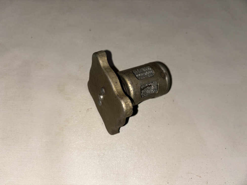 Кришка оливозаливної горловини Волга (зі сіткою). Харків - фото 1