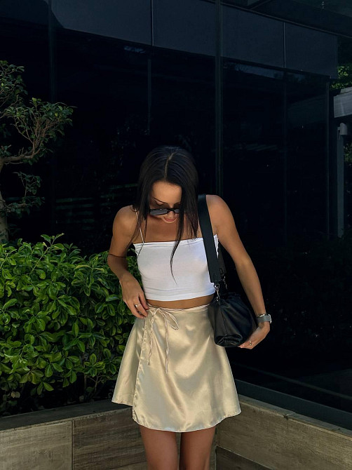 Женский летний костюм двойка: юбка на запах и топ вискоза + атлас Одесса - изображение 2