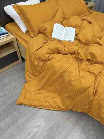 Комплект постільної білизни Страйп-сатин Двоспальний 180х220 з простирадлом на резинці Гірчичний (88-181) Київ