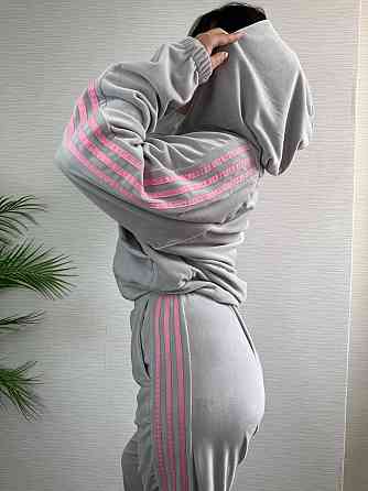 Женский стильный велюровый-плюшевый костюм двойка. Серый, 46/48 Одесса