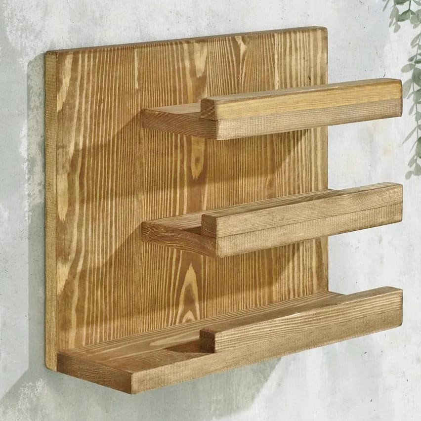 Настенная винная полка 