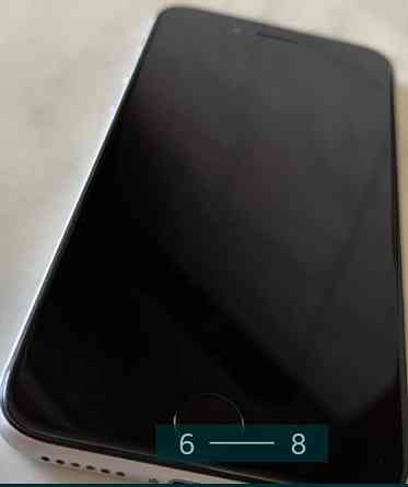 Айфон: iPhone SE (2020) Київ