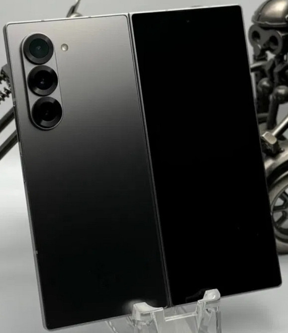 Смартфон Samsung Galaxy Z Fold 6 12/256Gb. Киев - изображение 6