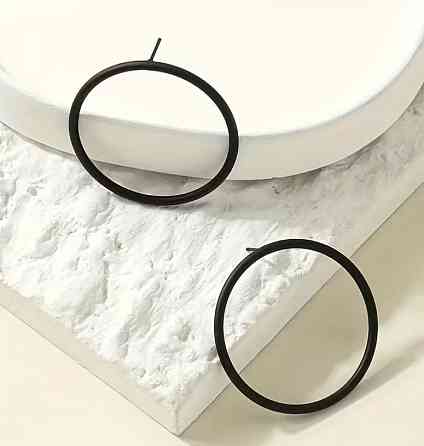 Сережки-кільця 4 см чорні, круглі жіночі сережки з застібкою гвоздик Київ