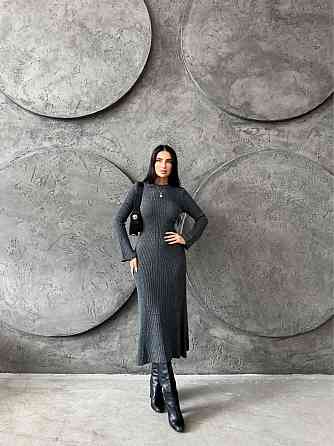 Женское базовое миди платье машинная вязка Графит Одесса