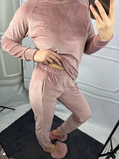 Жіночий спортивний велюровий костюм Пудровий L Харків - фото 3