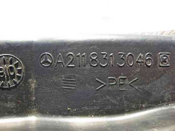 Mercedes-Benz  A2118313046 Повітропровід на дефлектор центральної консолі задня права частина E-Class W211 CLS C219 Одеса