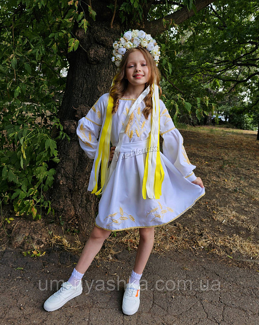 Дитяче вишите біле плаття з колосками Кривий Ріг - фото 1