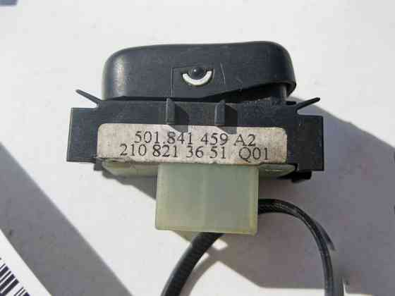 Mercedes-Benz  A2108213651 Кнопка включення додаткового обігрівача E-Class W210 Одесса