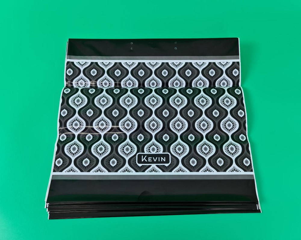 Пакет с пластиковой ручкой (36х37) 